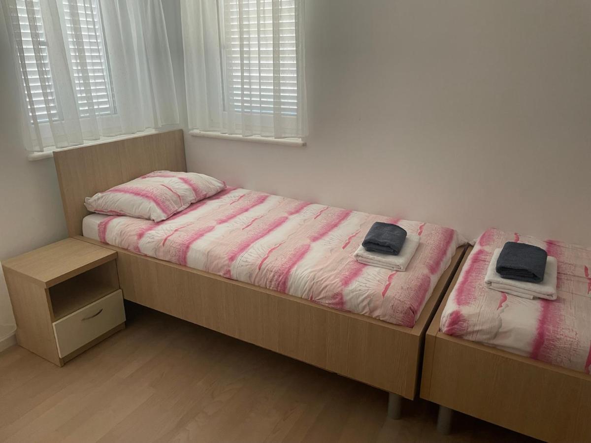Vila Luce Novalja Kültér fotó