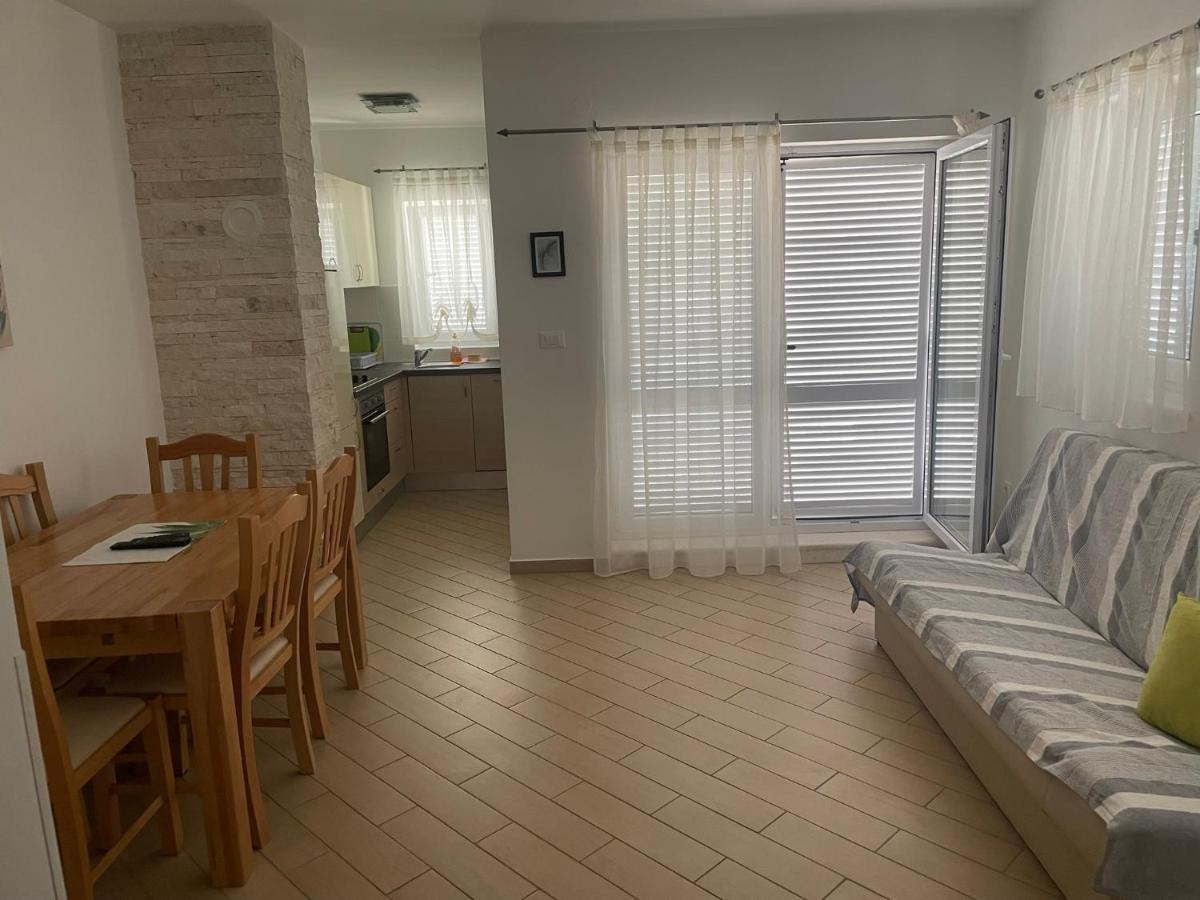 Vila Luce Novalja Kültér fotó