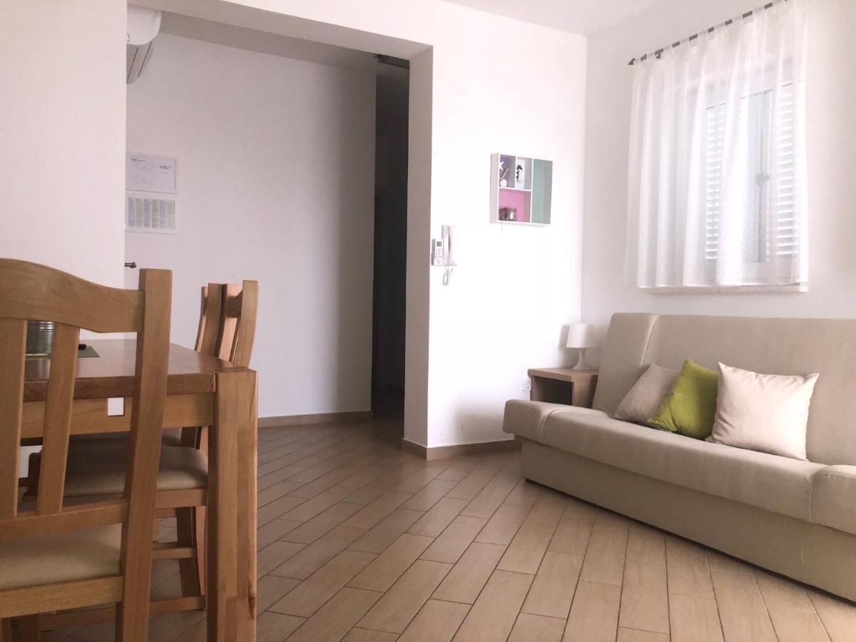 Vila Luce Novalja Kültér fotó