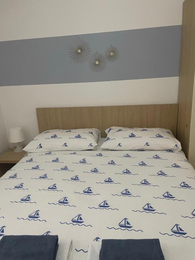 Vila Luce Novalja Kültér fotó