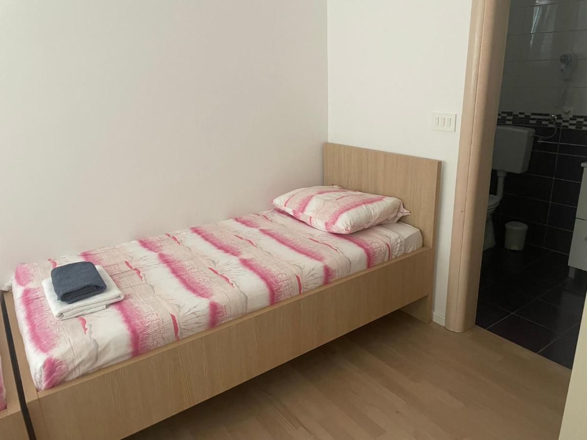 Vila Luce Novalja Kültér fotó