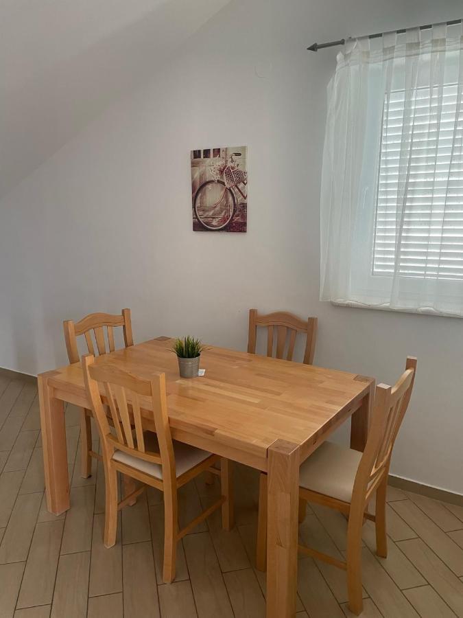 Vila Luce Novalja Kültér fotó