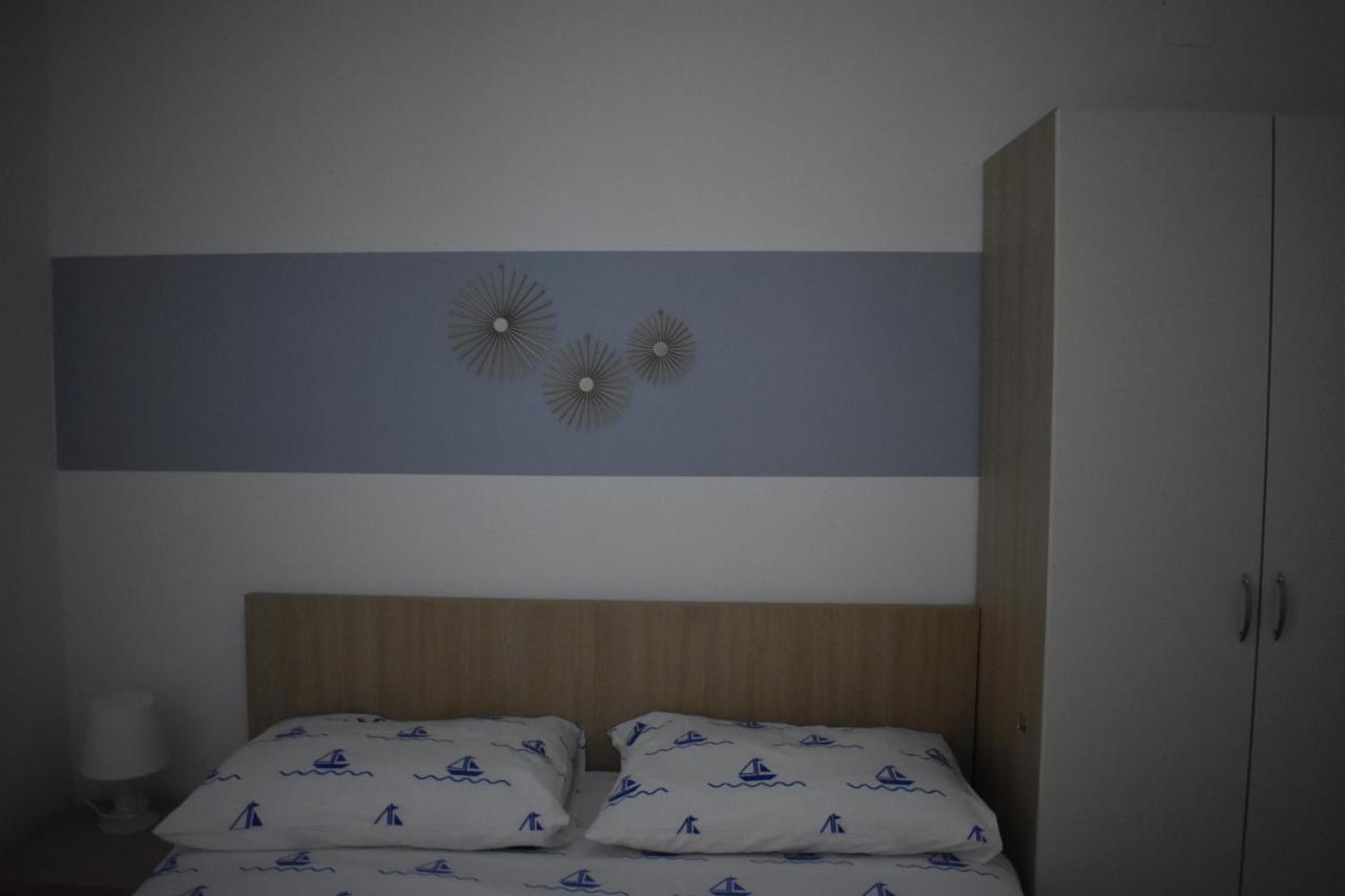 Vila Luce Novalja Kültér fotó
