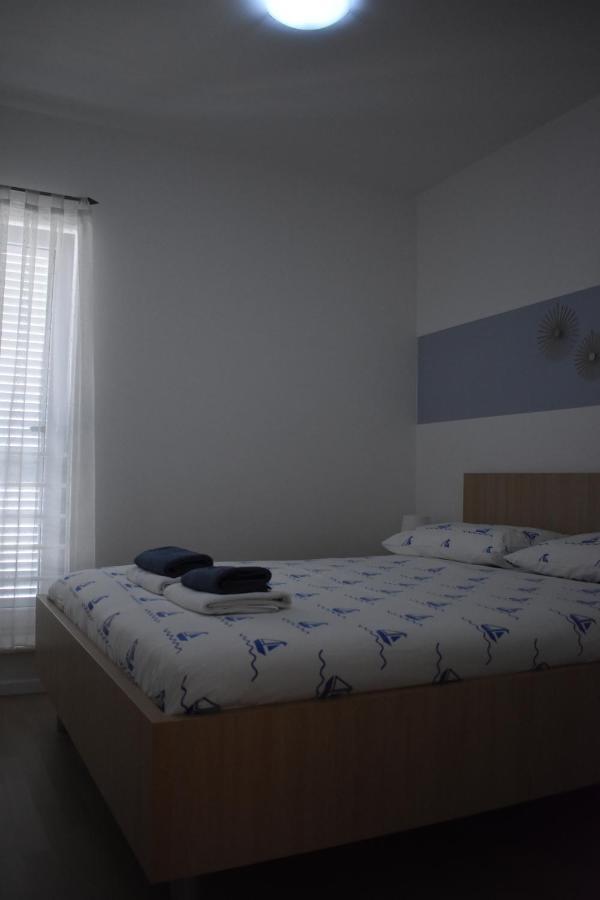 Vila Luce Novalja Kültér fotó